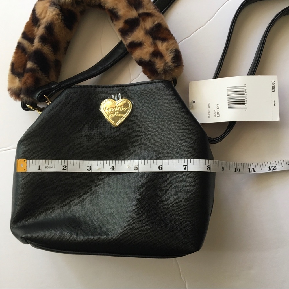 NWT Betsey Johnson bucket bag with leopard detail - Picture 9 of 10
